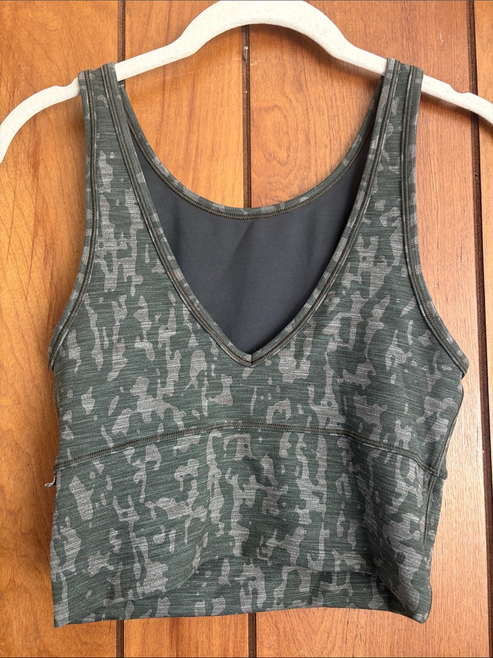 lululemon athletica Green Camo V-Neck Longline power pivot tank 4